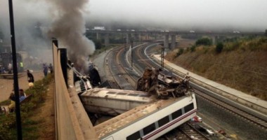 Stire din Actualitate : Unul dintre conductorii trenului deraiat în Spania, audiat