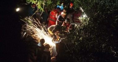 UPDATE. IMAGINI ȘOCANTE! Tragedie în Italia, similară celei din Muntenegru. Bilanț provizoriu: 38 de MORȚI! - 3