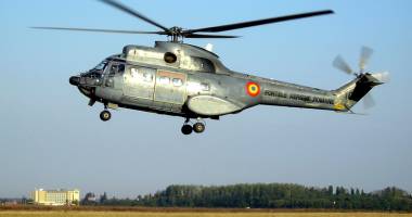 Stire din Eveniment : Tragedie aviatică în România. Opt morți după ce un elicopter militar s-a prăbușit