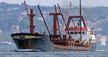 Stire din Economie : TRAGEDIE! O navă scufundată și un marinar decedat