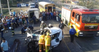 Stire din Actualitate : Tragedie rutieră  în Honduras.  Zeci de morți  și răniți