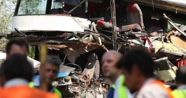 Stire din Actualitate : Tragedia din MUNTENEGRU / Un pasager face dezvăluri: "Șoferul era în depășire și avea viteză mult peste limită"