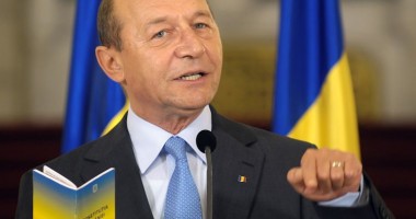 Stire din Politică-Administrație : Traian Băsescu a promulgat Legea privind Statutul parlamentarilor