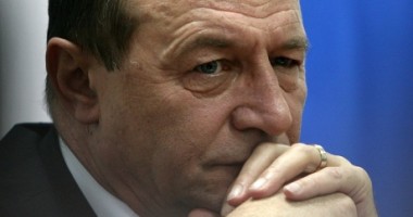Stire din Politică-Administrație : Băsescu a semnat decretul de supunere spre ratificarea Parlamentului a Acordului privind scutul