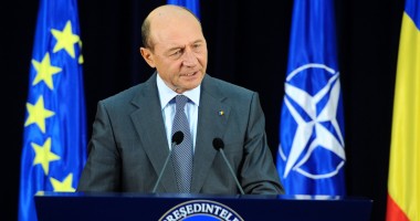 Stire din Politică-Administrație : Traian Băsescu: "Putin se uită  cu cel mai mare jind la gurile Dunării"