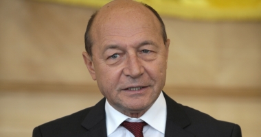 Stire din Politică-Administrație : Traian Băsescu: "Coaliția a fost incapabilă să gestioneze succesul electoral"