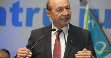 Stire din Politică-Administrație : Traian Băsescu, despre extrădarea jurnalistului din Turcia.  "Nu suntem pașalâc turcesc"