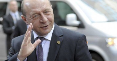 Stire din Politică-Administrație : Președintele Băsescu, la canonizarea Mitropolitului Andrei Șaguna