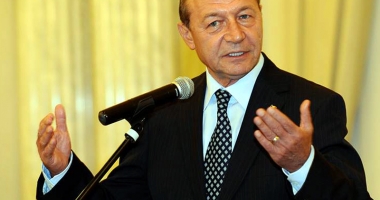 Stire din Politică-Administrație : Traian Băsescu: "Pentru DNA, trebuie legea răspunderii magistraților"
