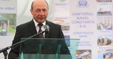 Stire din Politică-Administrație : TRAIAN BĂSESCU, întâlnire cu fanii Facebook