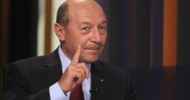 Stire din Politică-Administrație : Traian Băsescu: "DNA trebuie salvată de Codruța Kovesi"