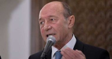 Stire din Politică-Administrație : Băsescu: Dăncilă a aruncat pe apa sâmbetei 50 de ani de politică externă românească în Orientul Mijlociu