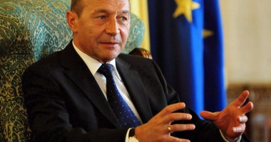 Stire din Politică-Administrație : Băsescu, atac extrem de dur la adresa Olandei: "Face un abuz fără limite!"