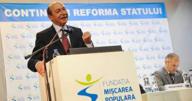 Stire din Politică-Administrație : Traian Băsescu  nu poate sta departe  de politică  și se înscrie în PMP