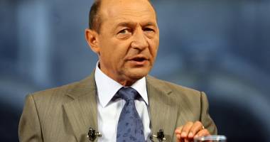 Stire din Politică-Administrație : "PSD și PNL trebuie să se înțeleagă pe tema alegerilor din două tururi de scrutin"