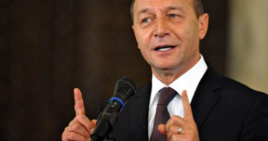 Stire din Politică-Administrație : Traian Băsescu, gânduri bune pentru români, de sărbători