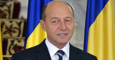 Stire din Politică-Administrație : "E greu să rămânem pe drumul corect în an electoral"
