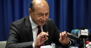 Stire din Politică-Administrație : Traian Băsescu: Contez pe intrarea României în Schengen în aprilie 2014