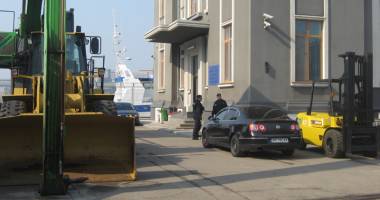 Trâmbițele Ierihonului împotriva  șefilor administrației  portului Constanța - 5