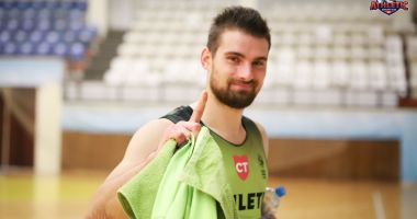 Stire din Sport : Un jucător important de la BC Athletic și-a prelungit înțelegerea cu gruparea constănțeană