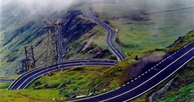 Stire din Eveniment : Circulația pe Transfăgărășan se deschide oficial