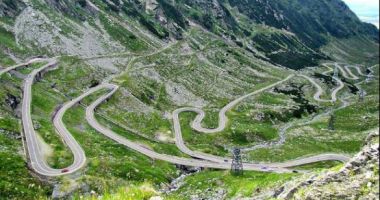 Stire din Eveniment : Traficul rutier pe Transfăgărășan, închis
