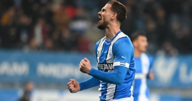 Stire din Sport : Rapid l-a transferat pe atacantul Elvir Koljic, de la Universitatea Craiova