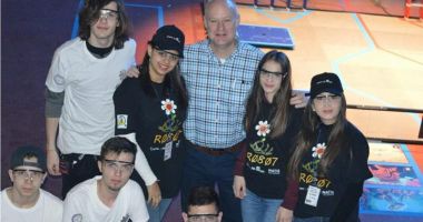 Elevii Liceului "Ion Bănescu", în elita roboticii - 3