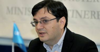 Stire din Sănătate : Ministrul Sănătății speră ca anul 2015 să fie anul transplantului pulmonar în România