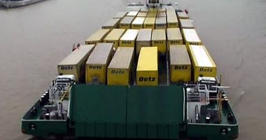 Stire din Economie : Transportul fluvial de containere va deveni o afacere profitabilă