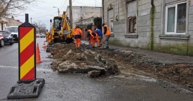 Trasee pietonale recondiționate și noi locuri de parcare pentru constănțeni