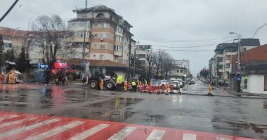 Stire din Social : CT BUS: Traseul liniei 102, deviat în zona Delfinariu
