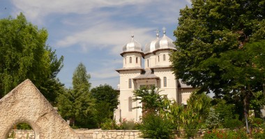 Stire din Cultură-Educație : Trasee turistice culturale în județul Constanța