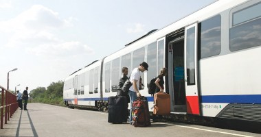 Stire din Economie : Reduceri la tren pentru constănțenii care călătoresc în grup