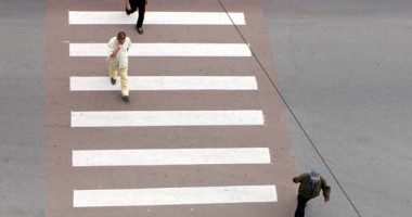 Pietoni răniți în accidente rutiere