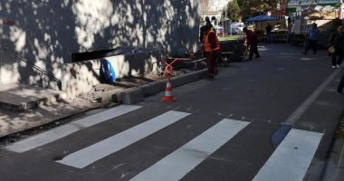 Stire din Social : Bucurie printre pietoni. Încă patru "zebre", la Constanța