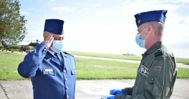 Momente emoționante pentru militari, la apus de carieră - 2