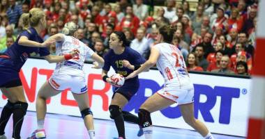 GALERIE FOTO. Naționala de Handbal a României va lupta pentru bronzul mondial - 4