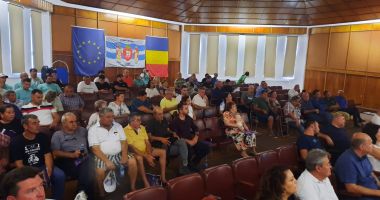 Eveniment important la Constanța/ "Acestea sunt programele la care Ministerul Agriculturii lucrează pentu interesul dumneavoastră" - 4