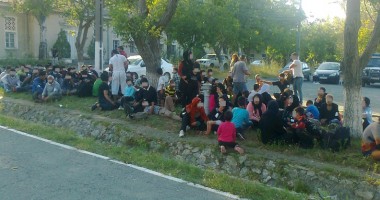 Trei călăuze reținute pentru cel mai mare grup de emigranți ilegali ajuns la Constanța - 4
