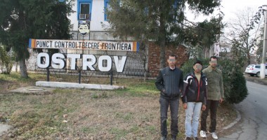 Stire din Eveniment : Trei migranți pakistanezi, întorși din drum!