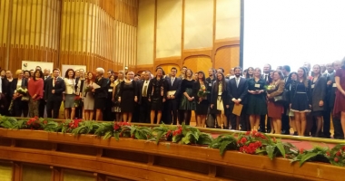 Stire din Cultură-Educație : Trei profesori constănțeni recompensați cu titlul "Profesorul Bologna"