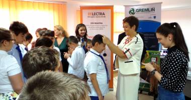 Trei trofee pentru trei școli constănțene - 2