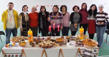 Stire din Cultură-Educație : Trei zile de sărbătoare pentru Școala din Tuzla