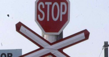 Stire din Actualitate : O elevă de origine româncă a fost lovită mortal de un tren în nordul Italiei