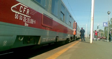 Stire din Economie : Cum afectează mersul trenurilor trecerea la ora de vară