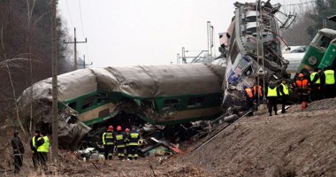 Stire din Actualitate : Trei morți și zeci de răniți în accidentul de tren din Argentina