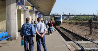 CFR introduce trenuri estivale pentru mare și munte