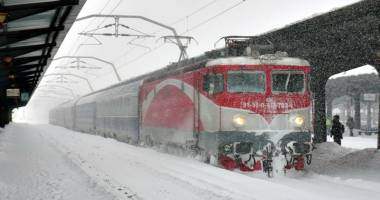 Stire din Social : Cum se schimbă mersul trenurilor. Rute spre munte sau Viena