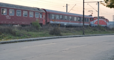 Un tânăr a murit după ce a fost lovit de un tren